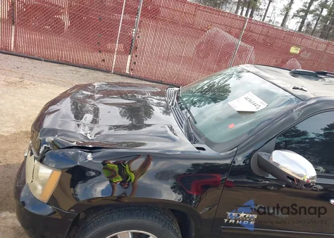 2013 Chevrolet Tahoe Ls z USA, uszkodzony, nr VIN 1GNSCAE0XDR376793